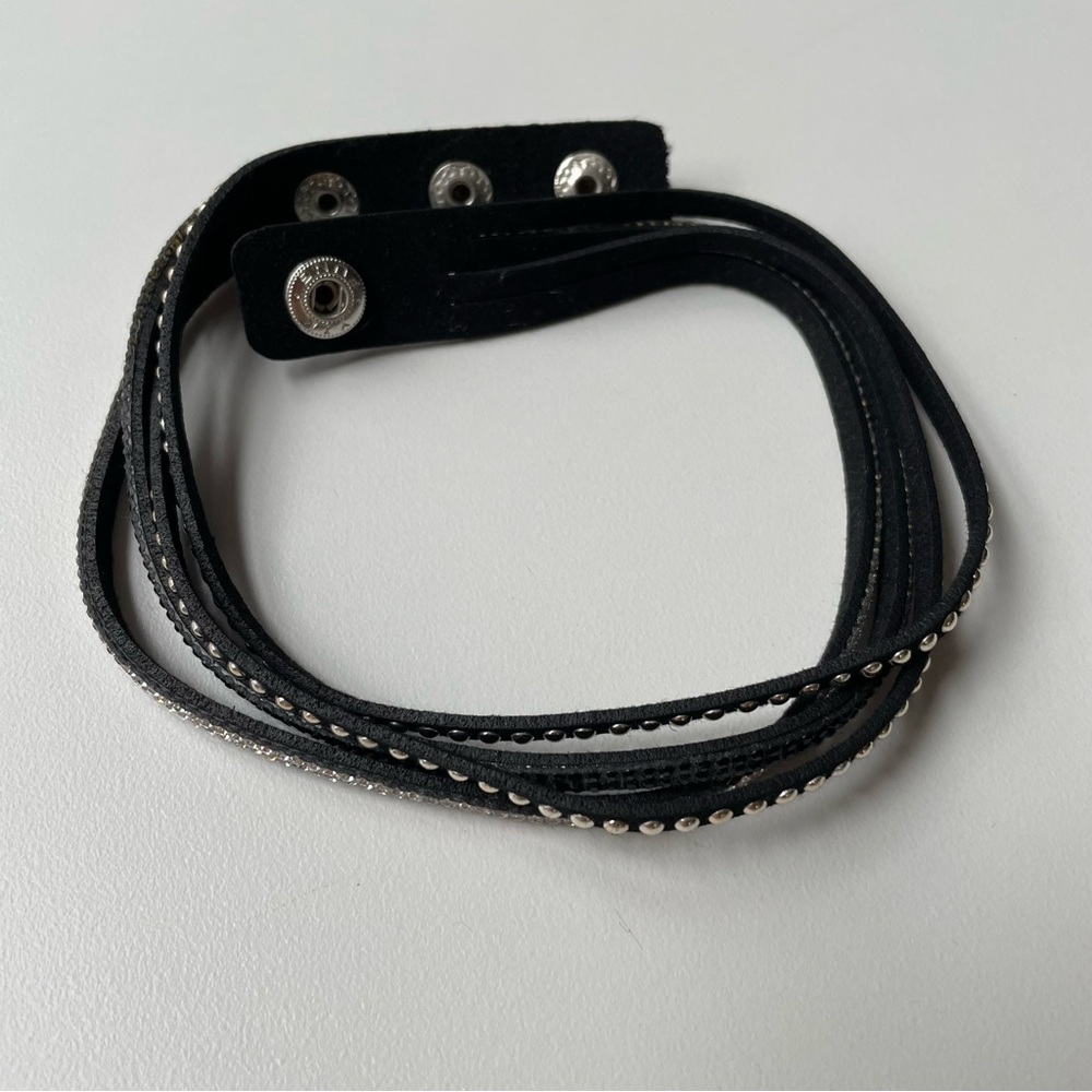 Nineties Choker - Picture 2 of 6